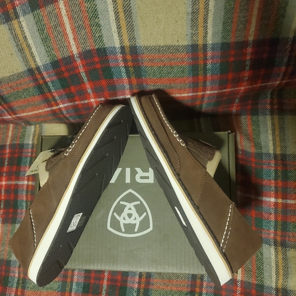 Ariat Ladies Cruiser Floral Embossed Suede Brown Slip On Shoes 10031609 - Picture 3 of 6